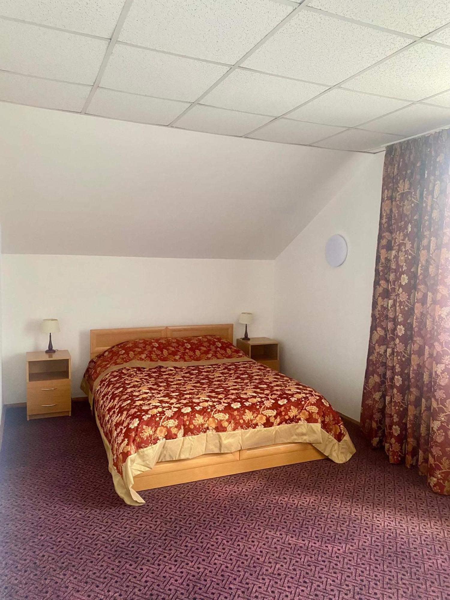 Hotel Turne à Šiauliai Extérieur photo